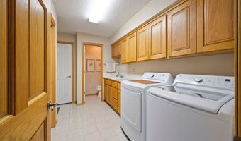10 Fyne Ln, Bella Vista, AR 72715