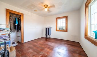 1801 Lee Center Rd, Amboy, IL 61310