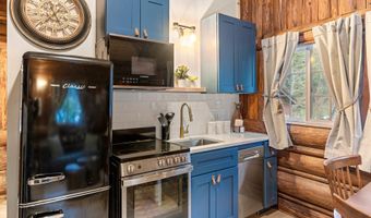 56483 MCKENZIE Hwy, Mckenzie Bridge, OR 97413