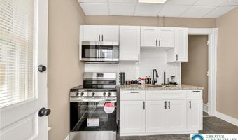 519 N 6th St 1, Allentown, PA 18102