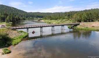 9785 Edna Pl, Cascade, ID 83611