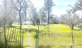 5321 Pine St, Anderson, CA 96007