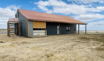 49 Mustang Rd, Buffalo, WY 82834