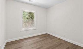 1658 Altadena, Atlanta, GA 30311