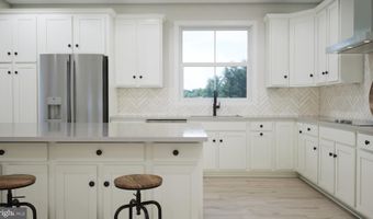 25648 RED CHERRY Dr, Aldie, VA 20105