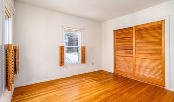 40 Washington St, Ayer, MA 01432