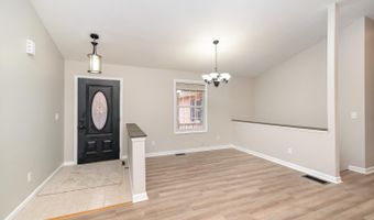 7 David Dr, Aurora, IN 47001