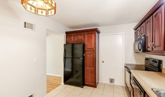 35 Mizzen Dr, Barnegat, NJ 08005