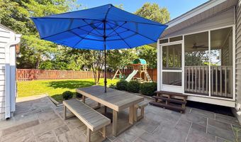 5029 22ND St S, Arlington, VA 22206