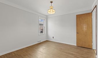 7210 Buckingham Ave, Allen Park, MI 48101