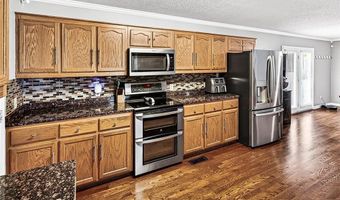 810 Rockcliff Ter, Asheboro, NC 27205