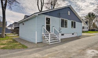 22 Lane St, Bangor, ME 04401