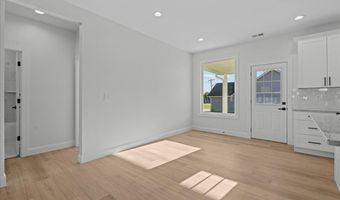 905 Bolt Dr, Anderson, SC 29621