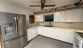 1802 W Clayton Ave, Artesia, NM 88210