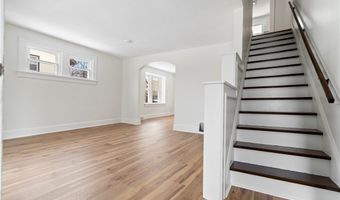 378 Cross St, Akron, OH 44311