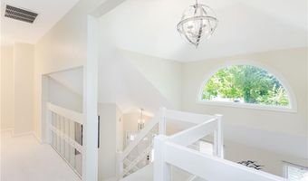 112 Harrison Ave, Newport, RI 02840