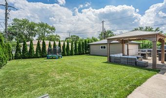 957 N HOWARD Ave, Addison, IL 60101