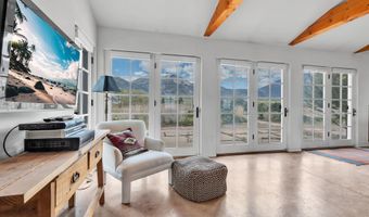 553 Hondo Seco Rd, Arroyo Seco, NM 87514