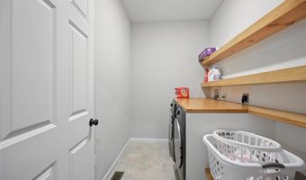 213 Dell View Dr, Arnold, MO 63010