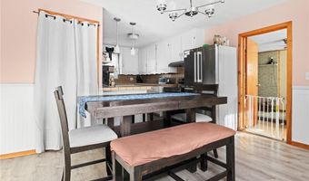 57 Twin Lakes Ave, Coventry, RI 02816