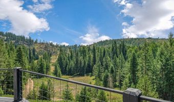 671 Kelso Woods Dr, Athol, ID 83801