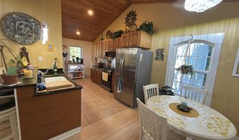 14 Wards Hill Rd, Baldwin, ME 04091