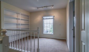 644 Liberty Pointe Dr, Ann Arbor, MI 48103