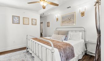 782 Water St, Biloxi, MS 39530