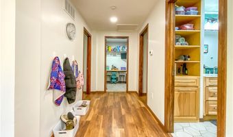 162 Alpine St, Aliquippa, PA 15001