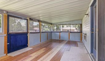 818 N Houston St, Adrian, MO 64720