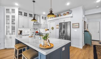 2614 LAKE St, Algoma, WI 54201