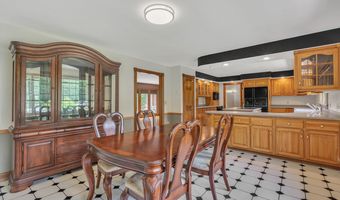 192 Palmer Rd, Chaplin, CT 06235
