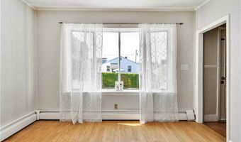 203 Farmington Ave, Cranston, RI 02920