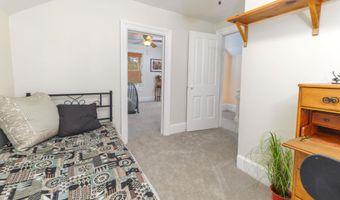1118 Jenifer St, Madison, WI 53703