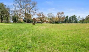 2072 Walnut St, Albertville, AL 35950