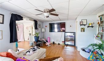 14 Garfield Ave, East Providence, RI 02916