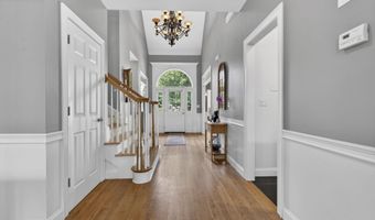 12 Rachel Way, Bedford, NH 03110