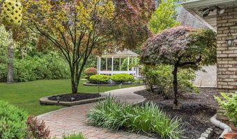 1605 Otter Dr, Toms River, NJ 08755