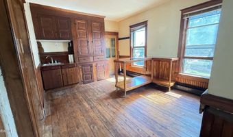 225-227 Brookside Ave, Amsterdam, NY 12010