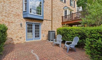 1270 CADDIE Dr, Arnold, MD 21012