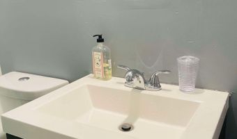 37 S Iowa Ave 2A, Atlantic City, NJ 08401