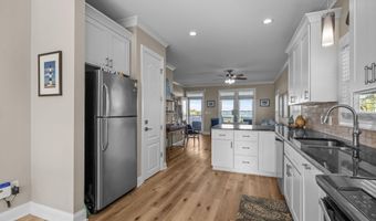 1100 E Ft Macon Rd A, Atlantic Beach, NC 28512