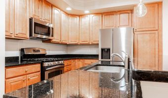 5645 HARRINGTON FALLS Ln, Alexandria, VA 22312