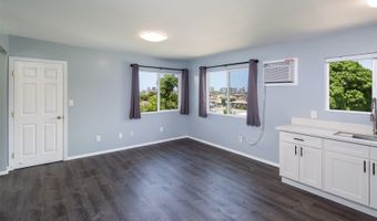 3533 Hinahina St, Honolulu, HI 96816