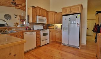 142 Tolman Rd, Clark, WY 82435