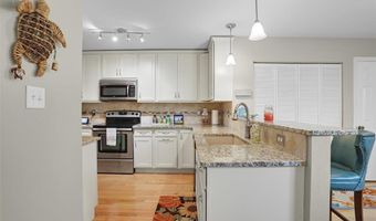 1709 Highview Circle Ct, Ballwin, MO 63021