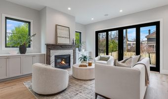 809 N KENMORE St, Arlington, VA 22201