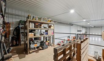 223 202nd St, Alden, WI 54026