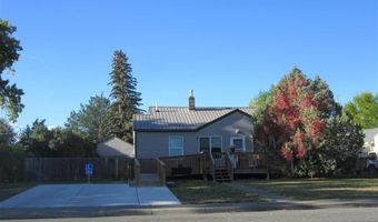 520 Circle Dr E, Cody, WY 82414