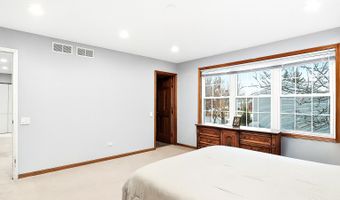 1670 Yosemite Pkwy, Algonquin, IL 60102